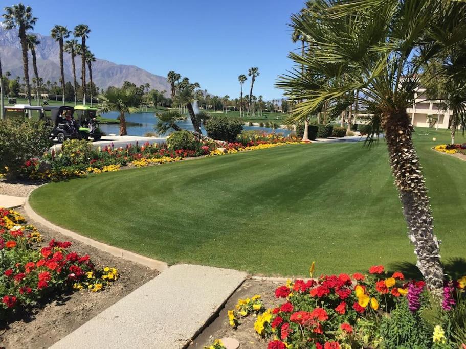 Desert Princess Villa Palm Springs Area Cathedral City Bagian luar foto